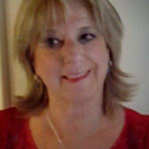 Meet your Posher, Brenda